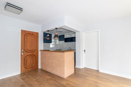 Apartamento à venda com 90m², 3 quartos e 1 vagaSala