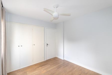 Apartamento à venda com 90m², 3 quartos e 1 vagaSuíte