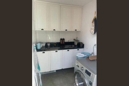 Casa à venda com 175m², 3 quartos e 4 vagas