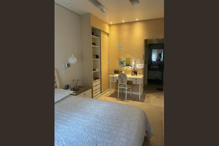 Casa à venda com 175m², 3 quartos e 4 vagas