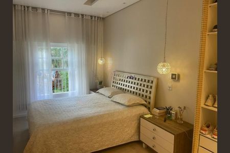 Casa à venda com 175m², 3 quartos e 4 vagas