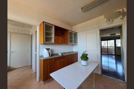 Apartamento à venda com 140m², 3 quartos e 3 vagas