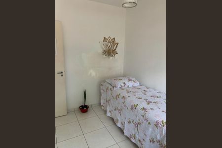 Casa à venda com 100m², 2 quartos e 1 vaga