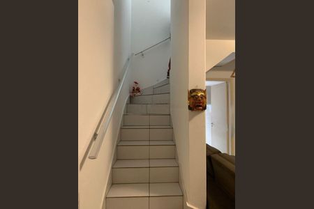 Casa à venda com 100m², 2 quartos e 1 vaga