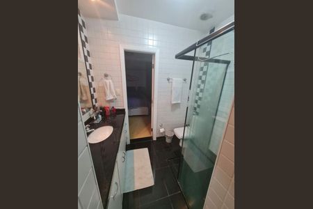 Casa à venda com 300m², 5 quartos e 4 vagas