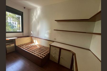 Apartamento à venda com 232m², 4 quartos e 4 vagas