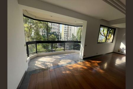 Apartamento à venda com 232m², 4 quartos e 4 vagas