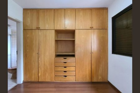 Apartamento à venda com 37m², 1 quarto e 1 vaga