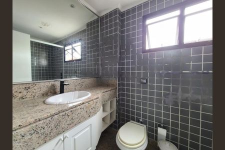 Apartamento à venda com 228m², 4 quartos e 3 vagas