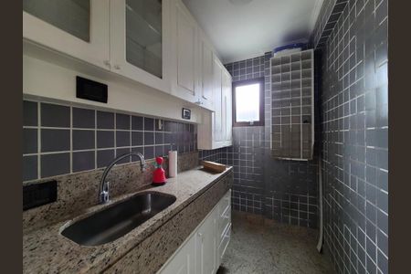 Apartamento à venda com 228m², 4 quartos e 3 vagas