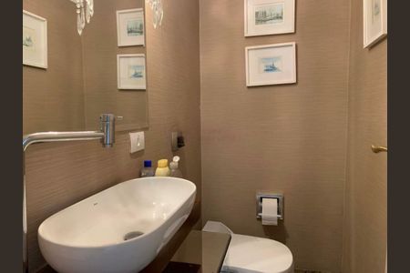 Apartamento à venda com 170m², 4 quartos e 3 vagas