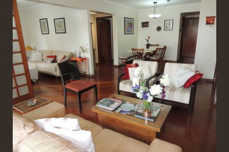 Apartamento à venda com 160m², 3 quartos e 3 vagas