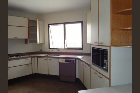 Apartamento à venda com 270m², 4 quartos e 4 vagas