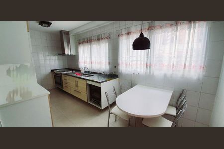 Apartamento à venda com 173m², 3 quartos e 3 vagas