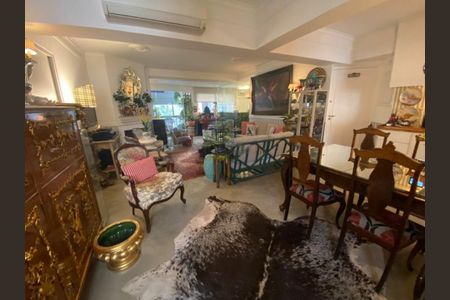Apartamento à venda com 107m², 2 quartos e 2 vagas