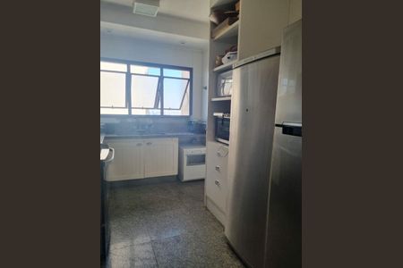 Apartamento à venda com 250m², 4 quartos e 4 vagas