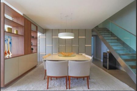 Apartamento à venda com 191m², 3 quartos e 4 vagas