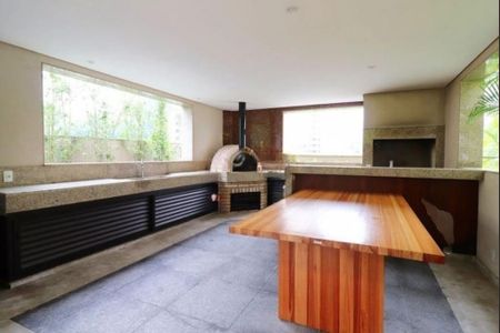 Apartamento à venda com 191m², 3 quartos e 4 vagas