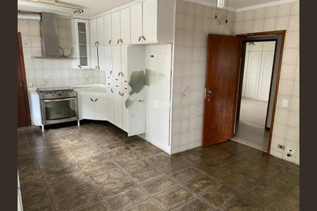 Casa à venda com 460m², 4 quartos e 5 vagas