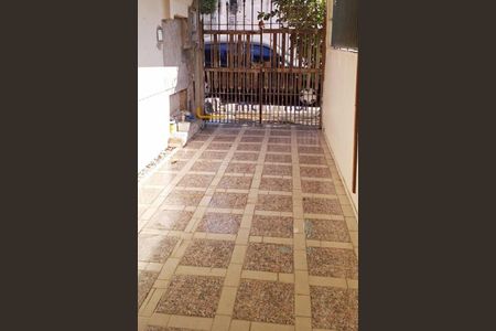 Casa à venda com 207m², 3 quartos e 1 vaga