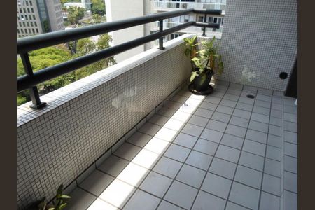 Apartamento à venda com 131m², 4 quartos e 3 vagas