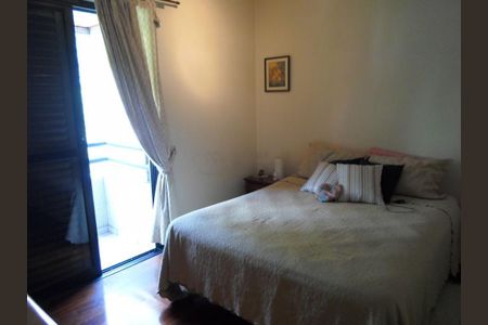 Apartamento à venda com 131m², 4 quartos e 3 vagas