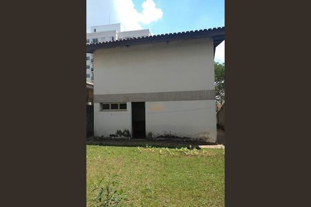 Casa à venda com 223m², 5 quartos e 4 vagas
