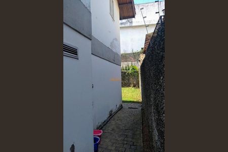 Casa à venda com 223m², 5 quartos e 4 vagas