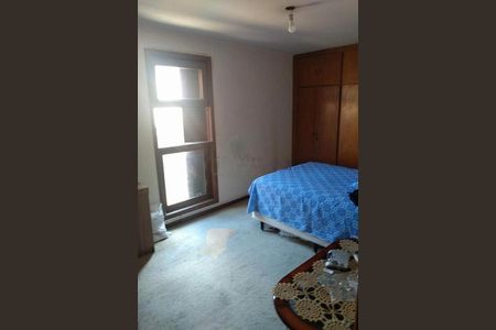 Casa à venda com 223m², 5 quartos e 4 vagas