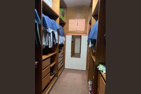 Apartamento à venda com 243m², 4 quartos e 3 vagas