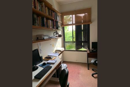 Apartamento à venda com 243m², 4 quartos e 3 vagas