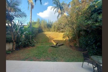 Casa à venda com 292m², 3 quartos e 4 vagas