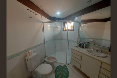 Casa à venda com 292m², 3 quartos e 4 vagas