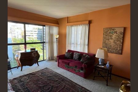 Apartamento à venda com 240m², 3 quartos e 4 vagas