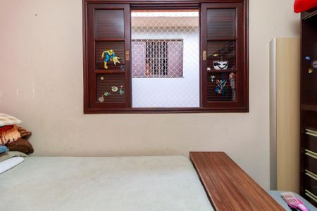 Casa à venda com 190m², 3 quartos e 4 vagas Casa à venda com 190m², 3 quartos e 4 vagasQuarto 2