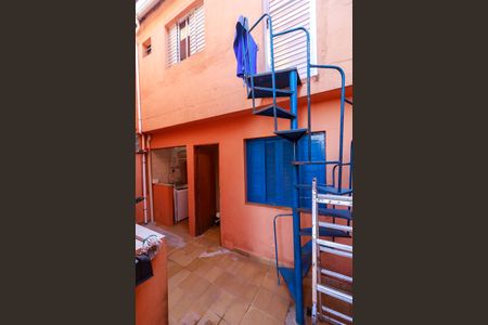 Casa à venda com 190m², 3 quartos e 4 vagas Casa à venda com 190m², 3 quartos e 4 vagasEdícula