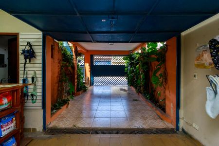 Casa à venda com 190m², 3 quartos e 4 vagas Casa à venda com 190m², 3 quartos e 4 vagasGaragem