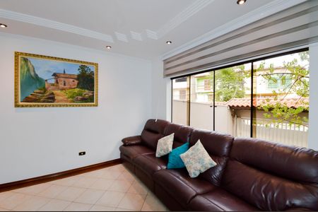 Casa à venda com 250m², 4 quartos e 5 vagasSala