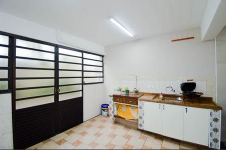 Casa à venda com 250m², 4 quartos e 5 vagasÁrea de Serviço