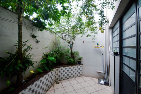 Casa à venda com 250m², 4 quartos e 5 vagasÁrea de Serviço