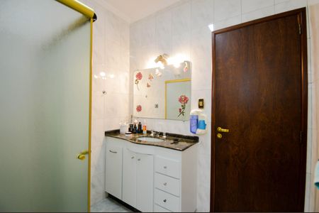 Casa à venda com 250m², 4 quartos e 5 vagasBanheiro Social