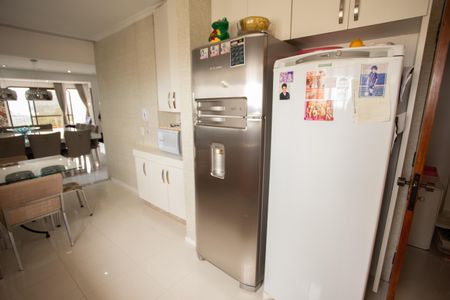 Apartamento à venda com 347m², 4 quartos e 3 vagas Apartamento à venda com 347m², 4 quartos e 3 vagasCOZINHA