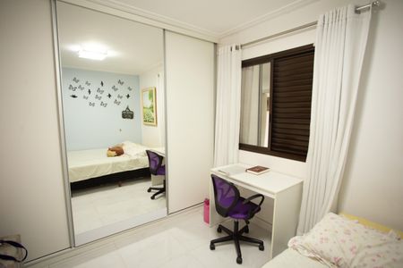 Apartamento à venda com 347m², 4 quartos e 3 vagas Apartamento à venda com 347m², 4 quartos e 3 vagasQUARTO 2