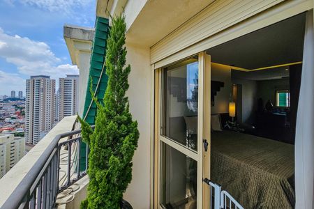 Apartamento à venda com 127m², 2 quartos e 3 vagasVaranda Quarto 2