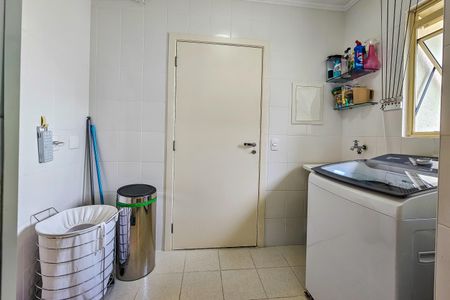 Apartamento à venda com 127m², 2 quartos e 3 vagasÁrea de Serviço