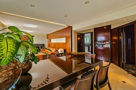 Apartamento à venda com 127m², 2 quartos e 3 vagasSala de Jantar