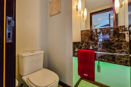 Apartamento à venda com 127m², 2 quartos e 3 vagasLavabo