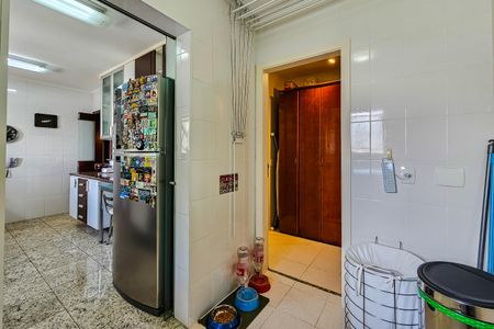 Apartamento à venda com 127m², 2 quartos e 3 vagasCozinha