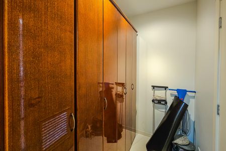 Apartamento à venda com 127m², 2 quartos e 3 vagasQuarto de Serviço