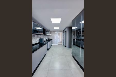 Apartamento à venda com 210m², 4 quartos e 3 vagasCozinha